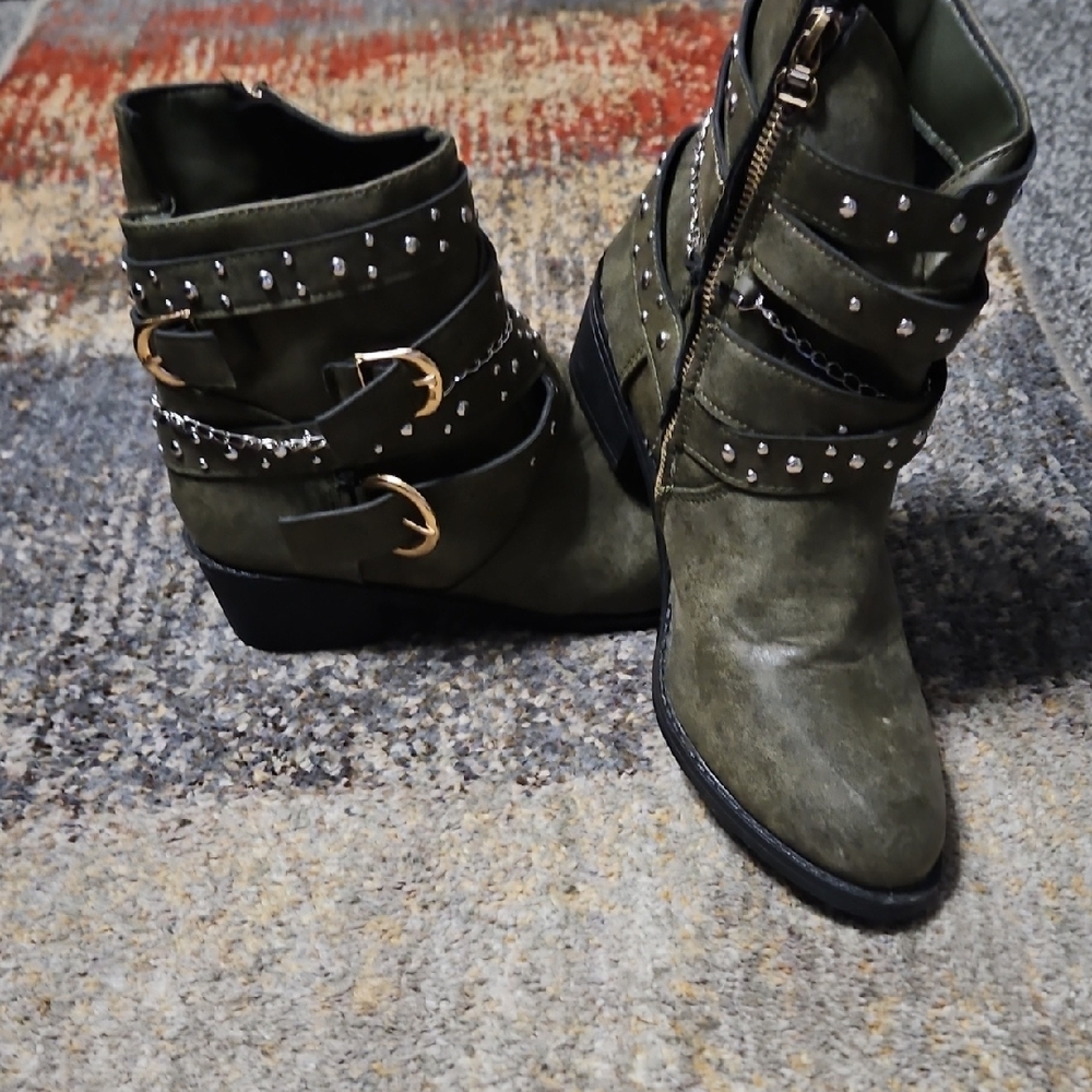SHEIN Olive Green Studded Ankle Boots